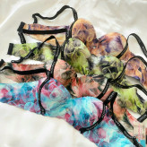 سوتین نیم کاپ دکلته لیزری جک دار طرح آبرنگی حجم دهنده