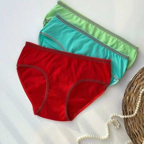 شورت نخی زنانه طرح خالدار سایز بزرگ راحت و لطیف مناسب استفاده روزانه