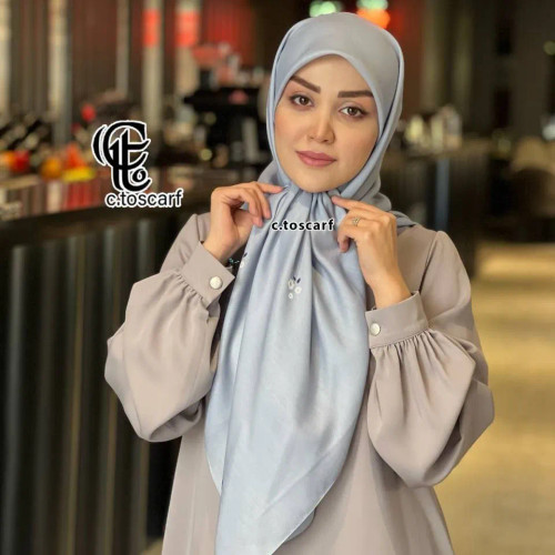 روسری طرح دلوان نخی قواره بزرگ 110 سانتیمتر ترکدوز ایستایی عالی بدون لیز خوردن