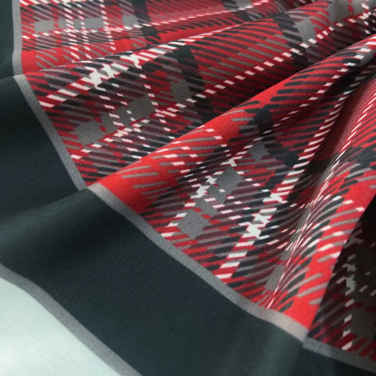 شال نخی طرح دنیز چهارخانه قرمز 140*140 زنانه مجلسی و روزمره