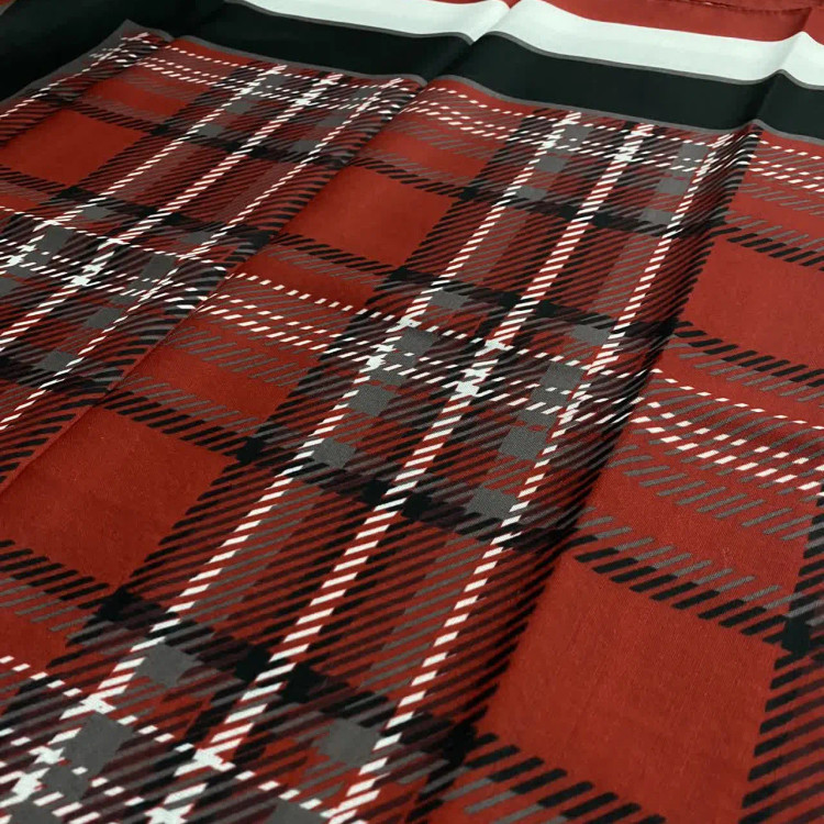 شال نخی طرح دنیز چهارخانه قرمز 140*140 زنانه مجلسی و روزمره