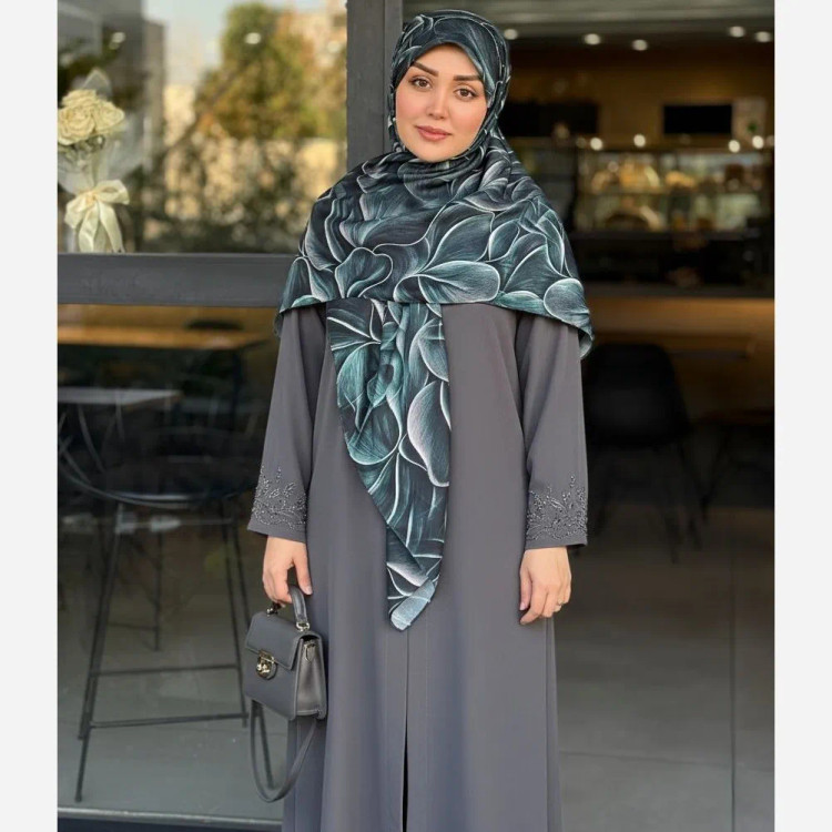 روسری طرح برگ سبز زنانه سایز 140 نخی کاستوم سی تو چرخ دوز