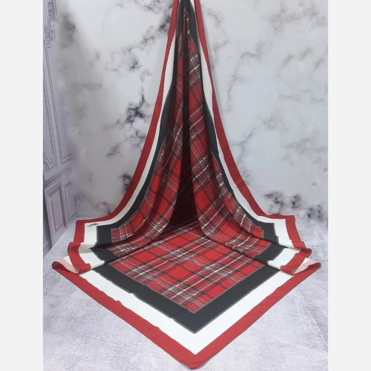 شال نخی طرح دنیز چهارخانه قرمز 140*140 زنانه مجلسی و روزمره