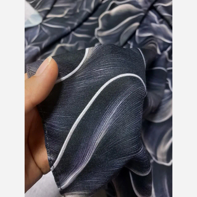 روسری طرح برگ سبز زنانه سایز 140 نخی کاستوم سی تو چرخ دوز