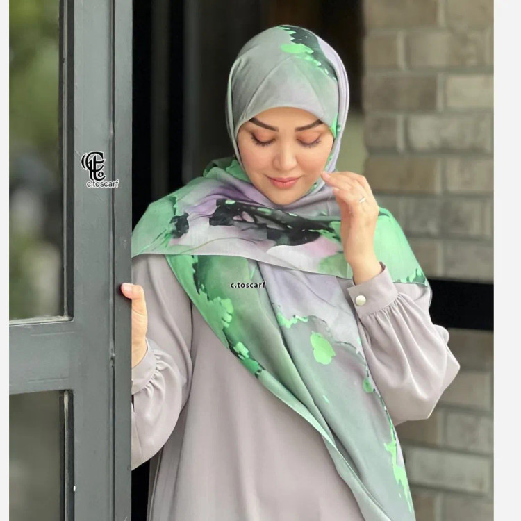 روسری نخی طرح هما سایز 140 چرخ دوز