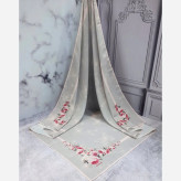 روسری نخی طرح مشکات با گل رز و پروانه، قواره بزرگ 140 سانتیمتر، لیز نیست