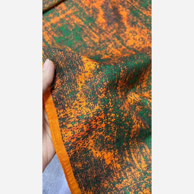 روسری نخی طرح ساناز قواره بزرگ 140 سانتیمتر شیک و خاص