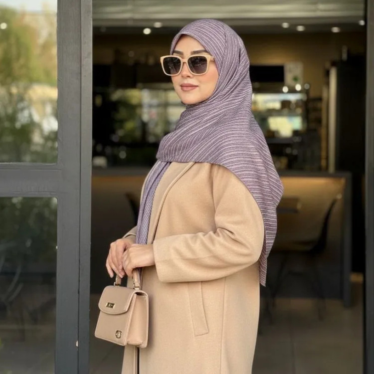 شال و روسری طرح دیپلمات ریز نخ کاستوم سایز 140 زنانه شیک