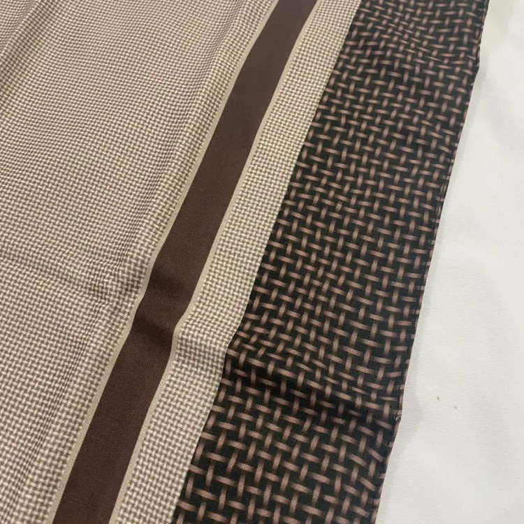 شال و روسری طرح کاملیا نخی کاستوم سیتو سایز 110 کرم قهوه ای و سبز