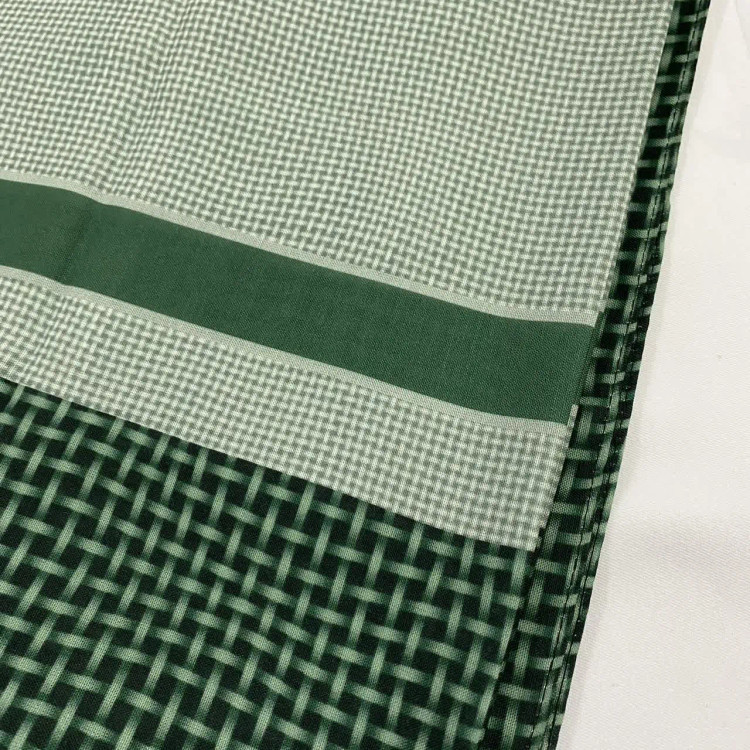 شال و روسری طرح کاملیا نخی کاستوم سیتو سایز 110 کرم قهوه ای و سبز