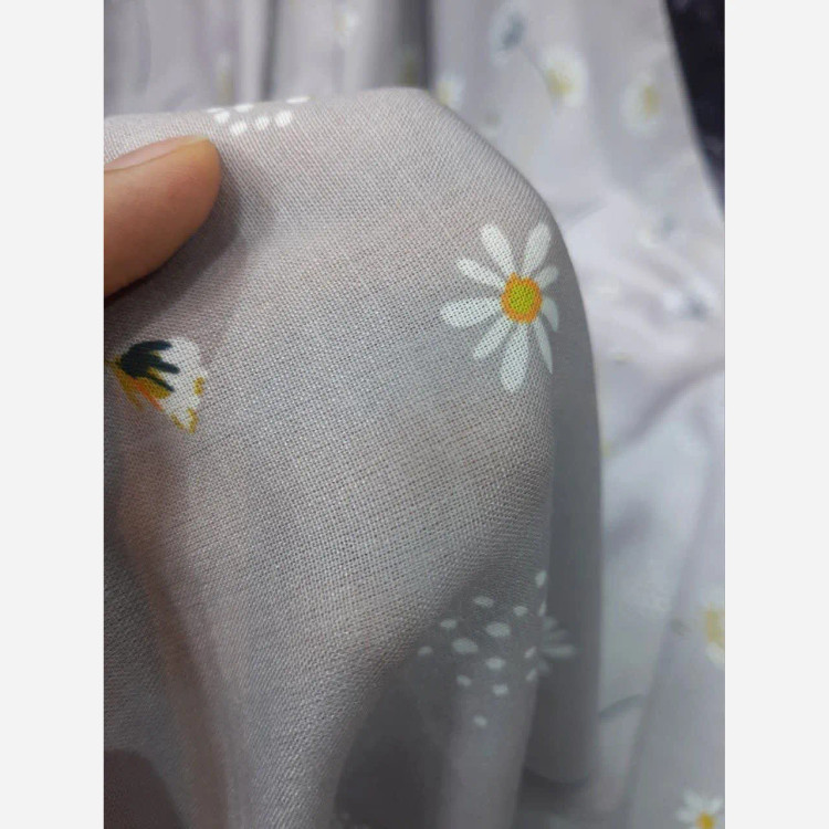 شال و روسری طرح قاصدک نخ کاستوم سیتو قواره بزرگ 140 سانتیمتر