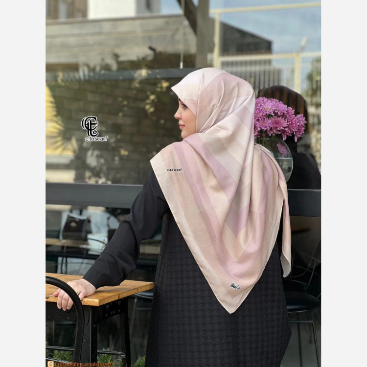 روسری طرح طیفی پله ای سایز 140 نخ کاستوم سی تو چرخ دوز
