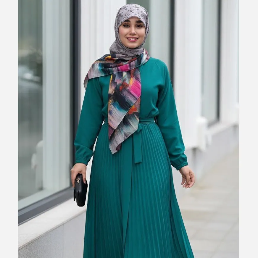 روسری نخی قواره بزرگ طرح پارمیس زمینه طوسی زنانه شیک 140x140