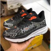 کفش هوکا مردانه زیره الترا رنگ مشکی