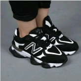 کفش نیوبالانس 9060 مشکی سفید راحتی و شیک زنانه مردانه