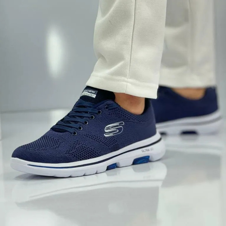 کفش پیاده روی مردانه مدل اولترا گو، راحت و طبی، مناسب کمر درد