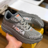 کفش هوکا مردانه زیره الترا رنگ طوسی