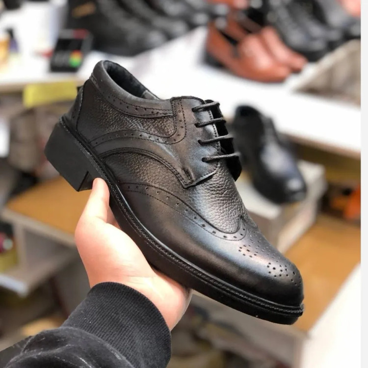 کفش مجلسی مردانه چرم طبیعی مشکی آستر بزی زیره پیو طبی