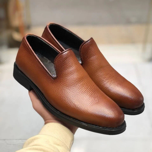 کفش چرم مجلسی مردانه طرح کالج عسلی