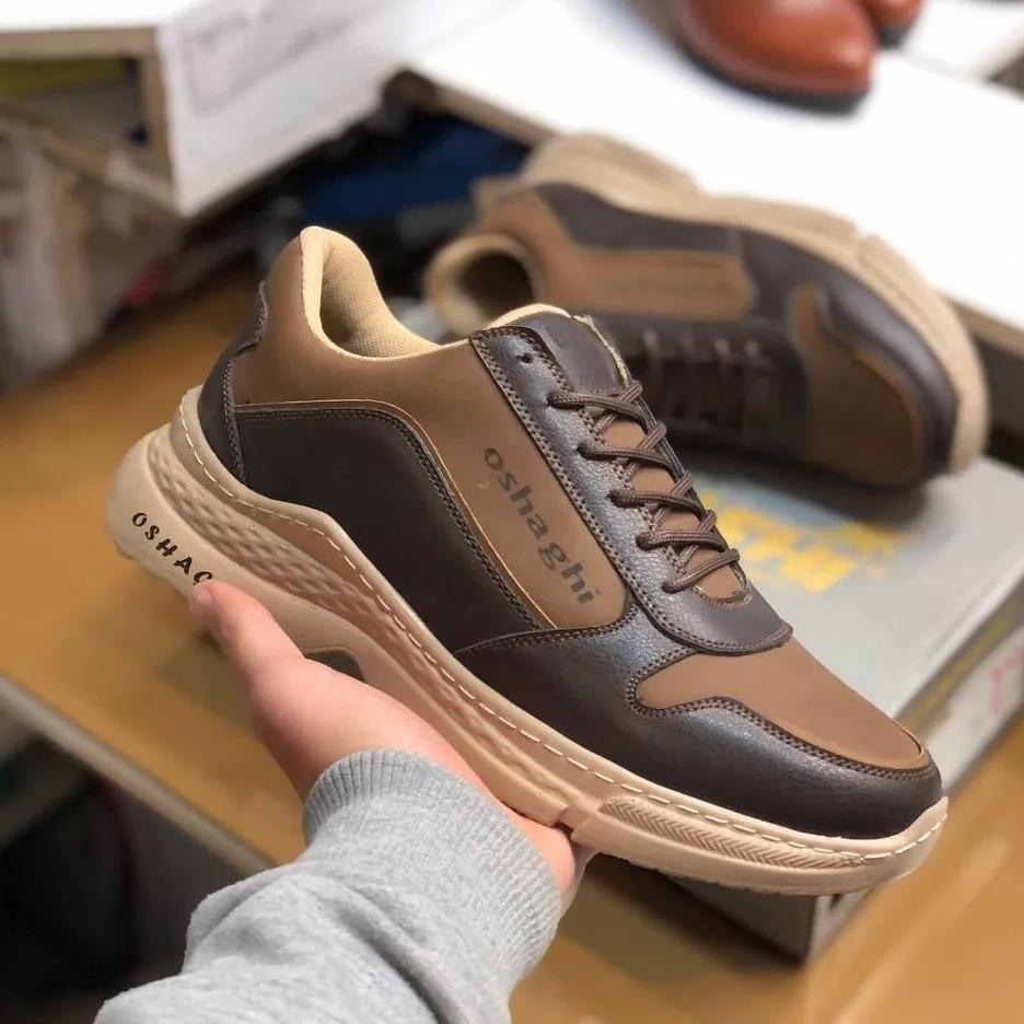 کفش اسپرت مردانه چرم صنعتی قهوه ای روشن و تیره مدل OSHAGHI کد 101