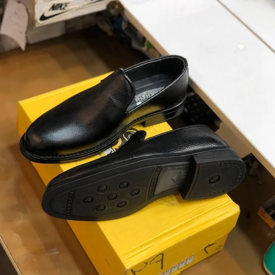 کفش چرم مجلسی مردانه طرح کالج رنگ مشکی