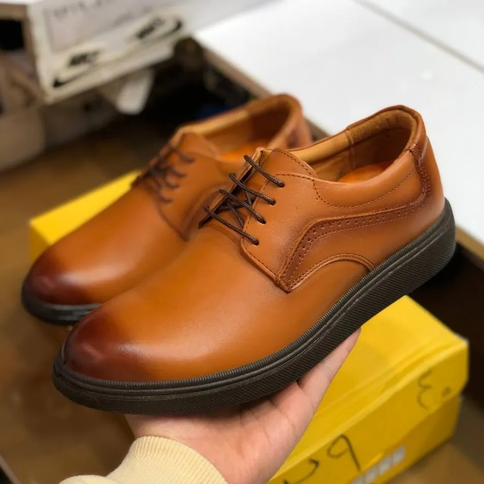 کفش چرم مردانه مدل مارشال عسلی