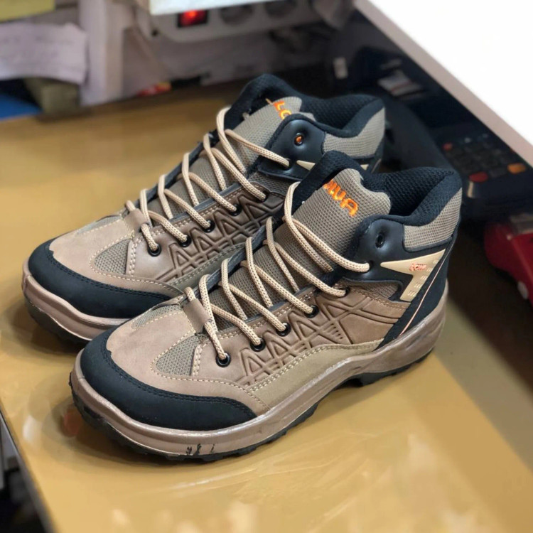 کفش طبیعت گردی مردانه ساقدار زیره پیو سبک و مقاوم مناسب استفاده روزمره