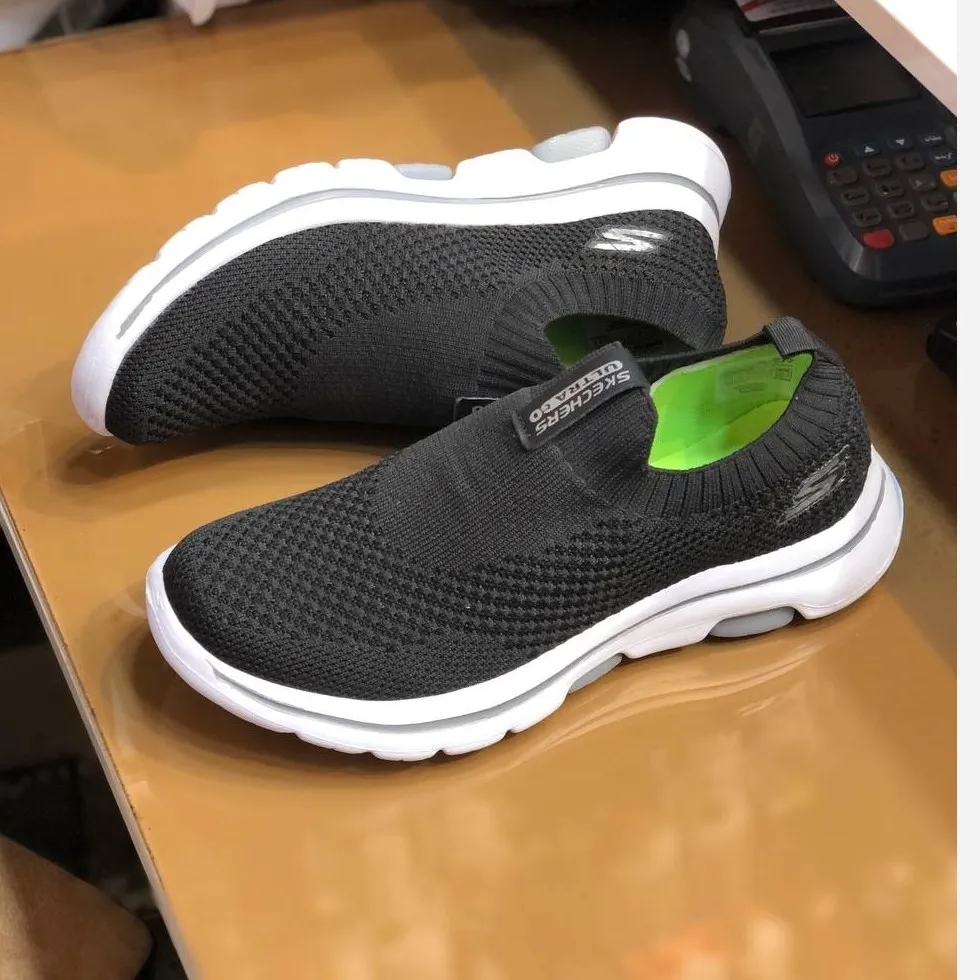 کفش راحتی مردانه تنفسی زیره پیو مناسب پیاده روی و استفاده روزمره