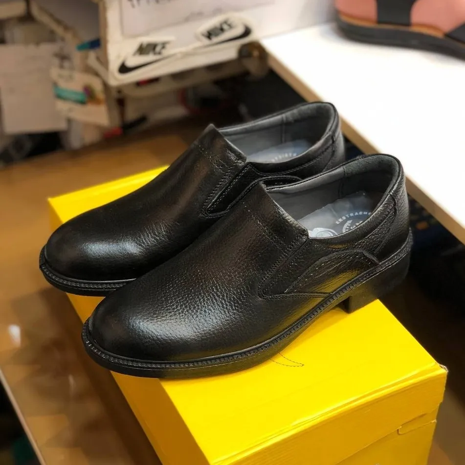 کفش مردانه چرم طبیعی شیک و راحتی روزمره اداری رسمی