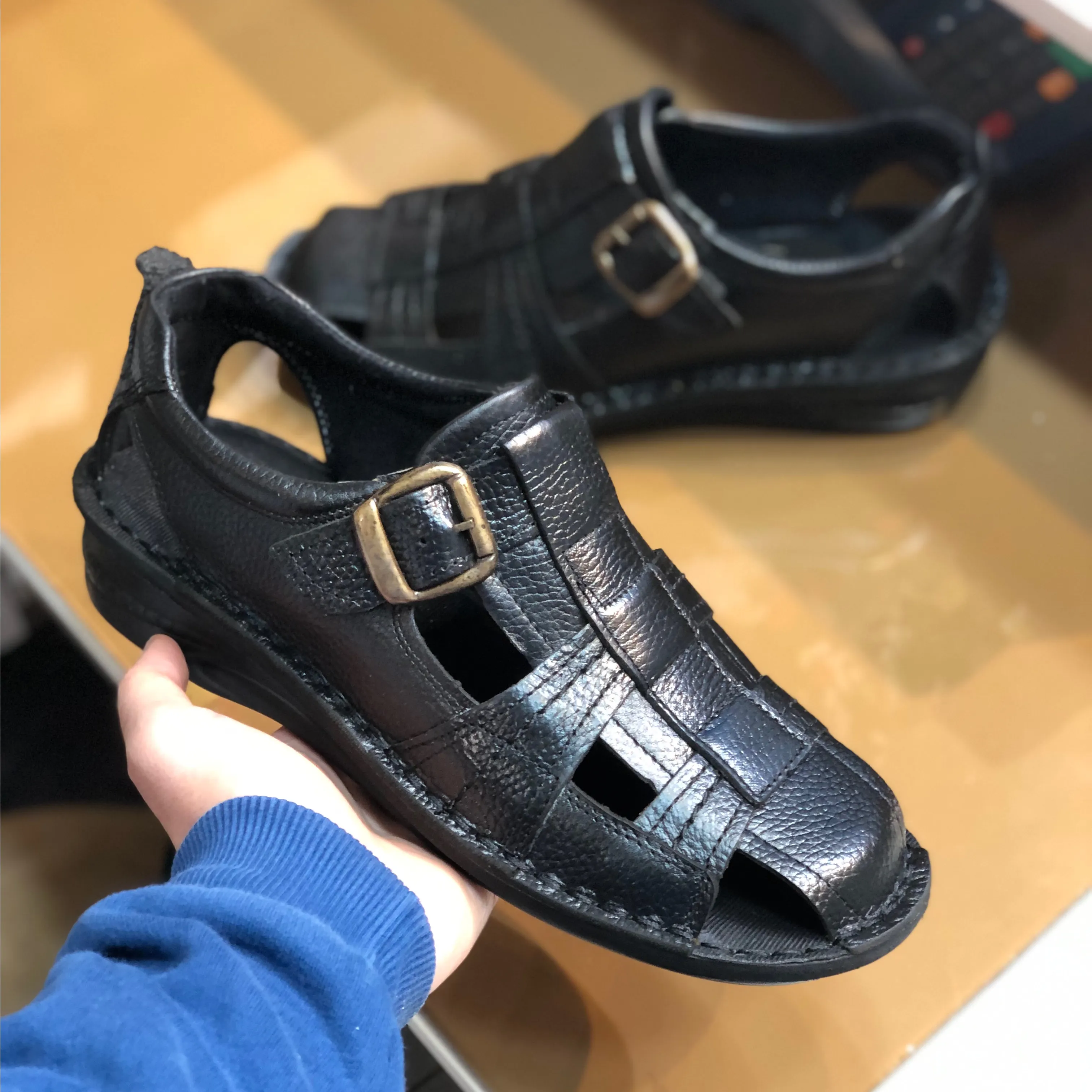 صندل مردانه چرم طبیعی گاوی بنددار تابستانی طبی زیره پیو دوخت عالی