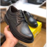 کفش چرم مردانه دنا مدل رسمی و اداری رویه چرم طبیعی گاوی زیره پیو سبک و راحت ضمانت دار