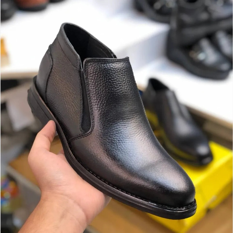 کفش تمام چرم مردانه مشکی شیک و راحت بادوام با زیره پیو طبی