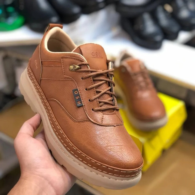 کفش مردانه چرم عسلی شیک و راحت مدل روزمره و نیمه رسمی