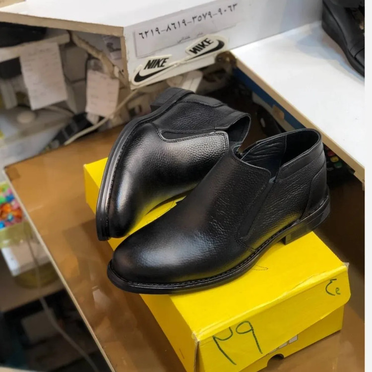 کفش تمام چرم مردانه مشکی شیک و راحت بادوام با زیره پیو طبی