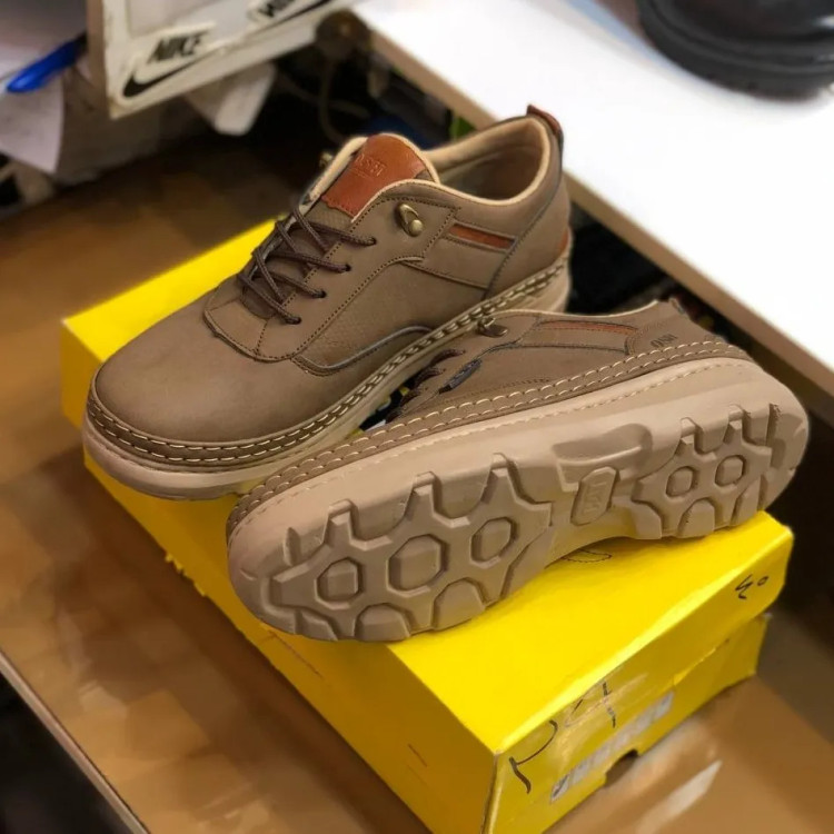 کفش مردانه چرم صنعتی زیتونی شیک و راحت روزمره و نیمه رسمی