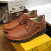 کفش چرم مردانه کلارک زیره پرفکت عسلی