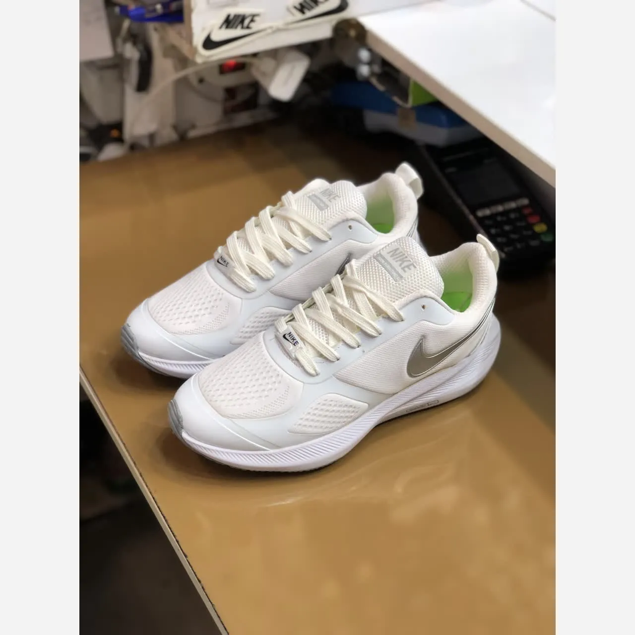 کفش نایک گاید مردانه رنگ سفید