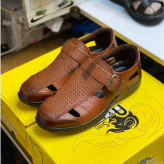 کفش مردانه چرم طبیعی سگکی بنددار راحت و شیک مناسب پیاده روی روزانه