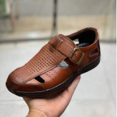 کفش مردانه چرم طبیعی سگکی بنددار راحت و شیک مناسب پیاده روی روزانه