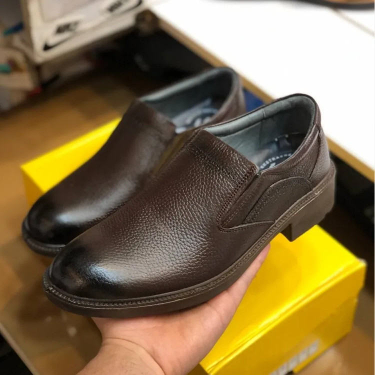 کفش مردانه چرم طبیعی شیک و راحت مدل لوفر اداری روزمره