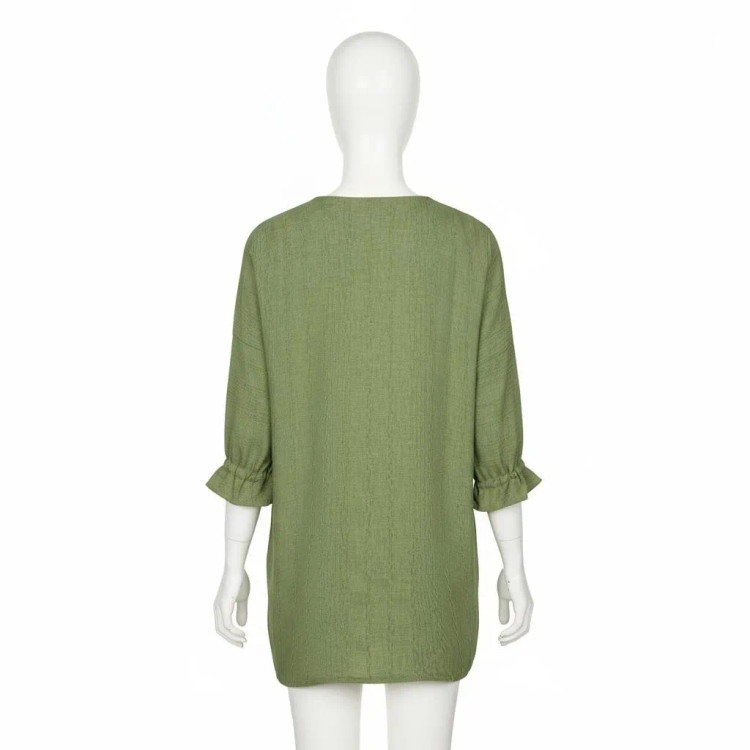 شومیز زنانه یقه دکمه دار آستین سه ربع سبز سدری جنس مراکشی طرح ساده