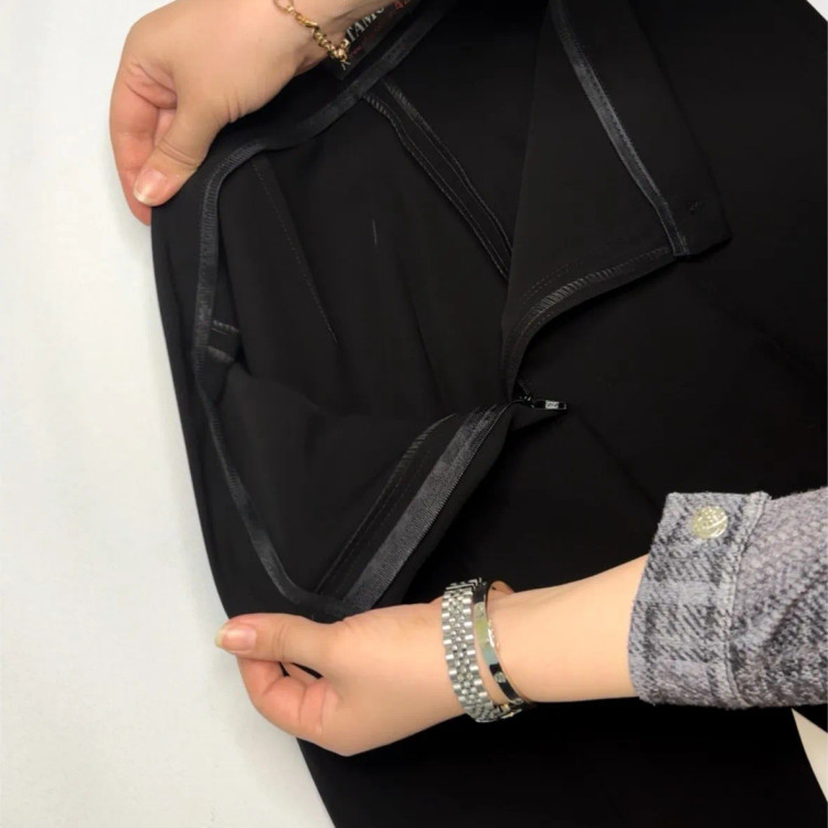 شلوار مجلسی زنانه ، مدل بگ ،کرپ ژاپن اصل ،مشکی پوشینا (پارچه فوق العاده مشکی دوخت کاملا حرفه ای و مزونی)