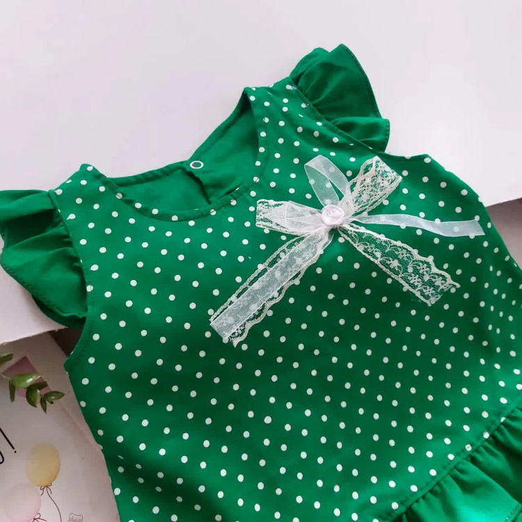 سارافون و شورت نوزادی دخترانه طرح خال خالی جنس کتان نخ درجه یک