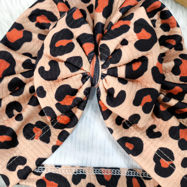 توربان نوزاد دخترانه طرح پلنگی کبریتی | مناسب 2 ماه تا 2 سال