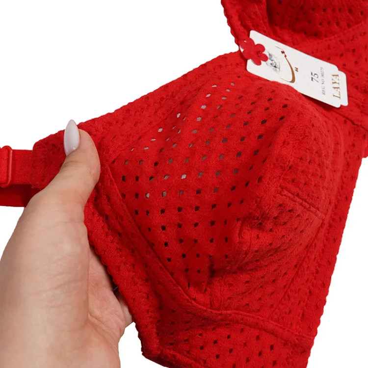 سوتین زنانه سوزنی کاپ B بدون فنر مدل 75 تا 85