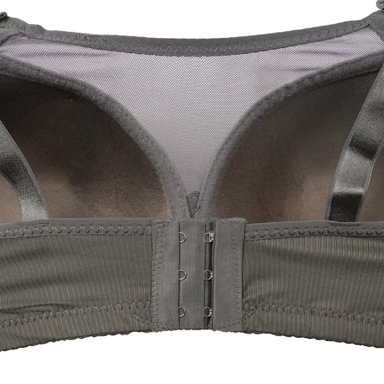 سوتین زنانه اسفنجی کاپ دار بدون فنر مدل کبریتی تور دار بند قابل تنظیم