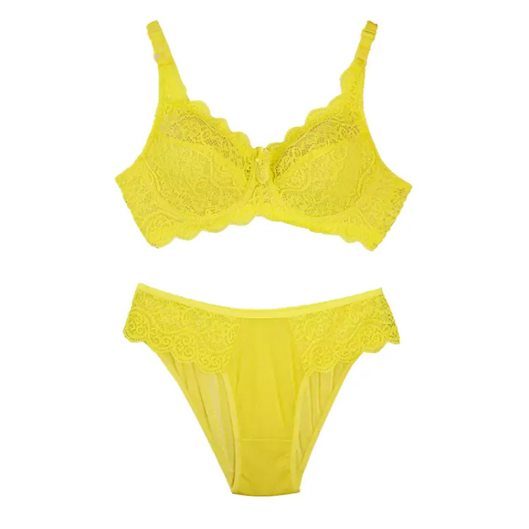 ست شورت و سوتین دانتل گوشواره ای برند شارمین