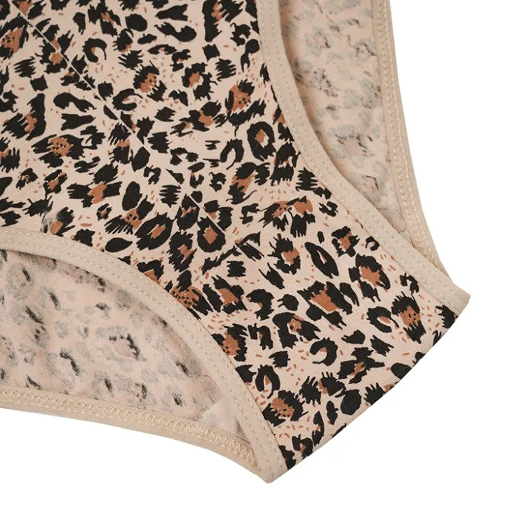 ست لباس زیر زنانه طرح پلنگی نخی فنردار اسلیپ پرسی