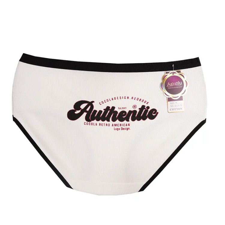 شورت زنانه مدل اسلیپ نخی طرح دار سایز فری