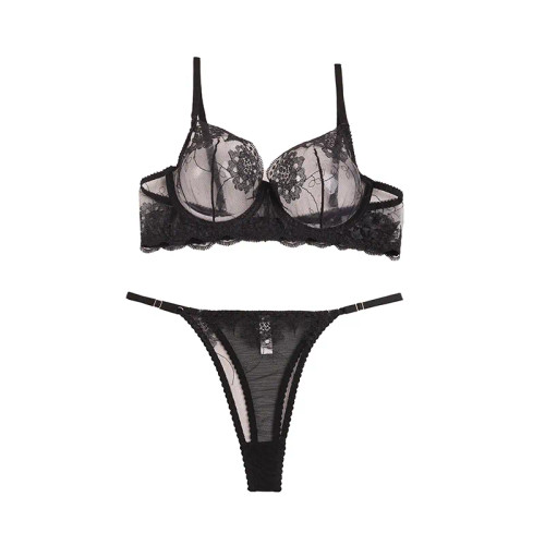 ست لباس زیر زنانه تور گیپور فنردار طرح دار مشکی